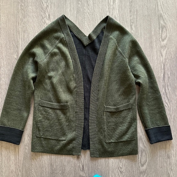 Lululemon  Merino Wool Dark Green Cardigan - Picture 2 of 4